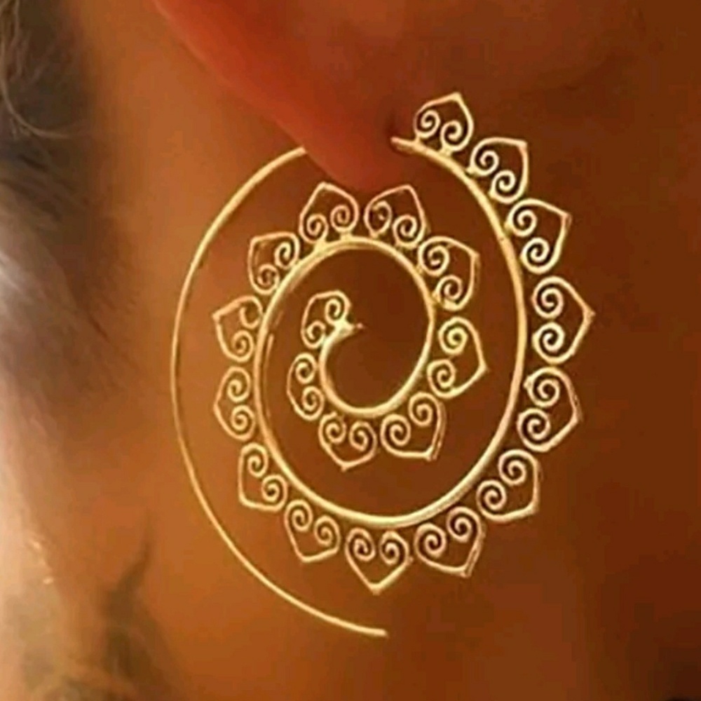 Gypsy boho festival spiral earrings